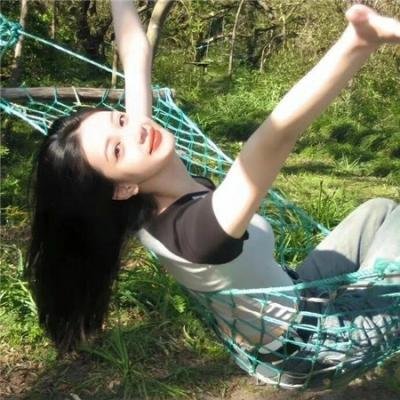 在我姐姐的婚纱里