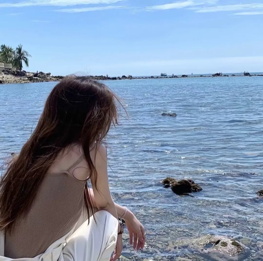 海上情谜